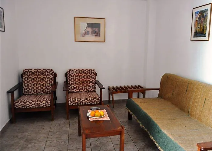 Amazones 3* Херсонісос