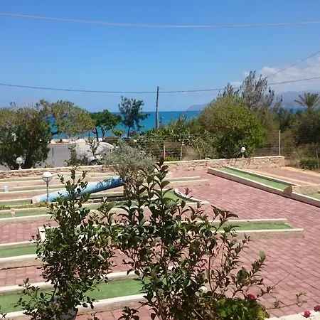 Апарт-отель Amazones