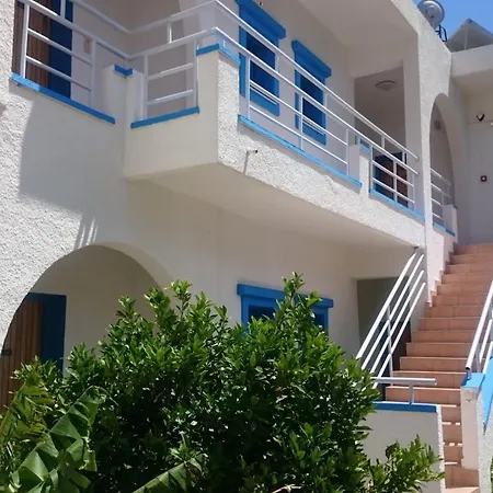 Апарт-отель Amazones