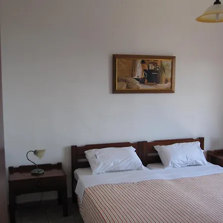 Amazones Aparthotel 3*