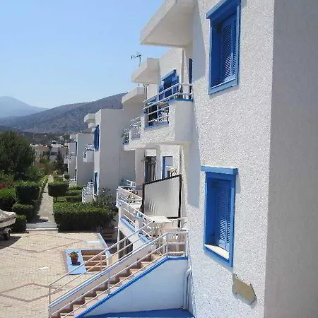 Amazones Aparthotel Limenas Chersonisou