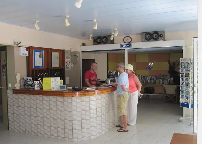 아파트호텔 Amazones 3*