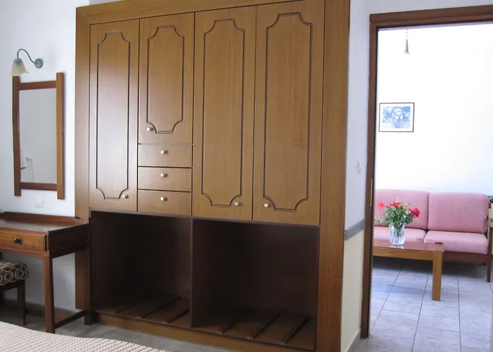 Amazones 아파트호텔 헐소니소스