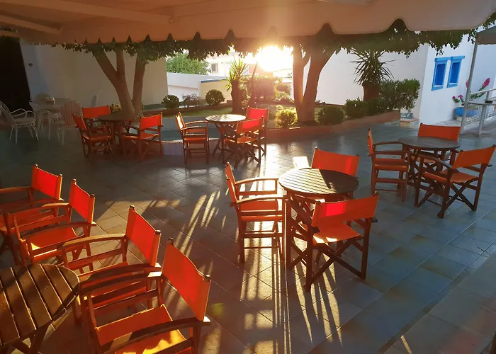 Aparthotel Amazones Hersonissos (Crete)