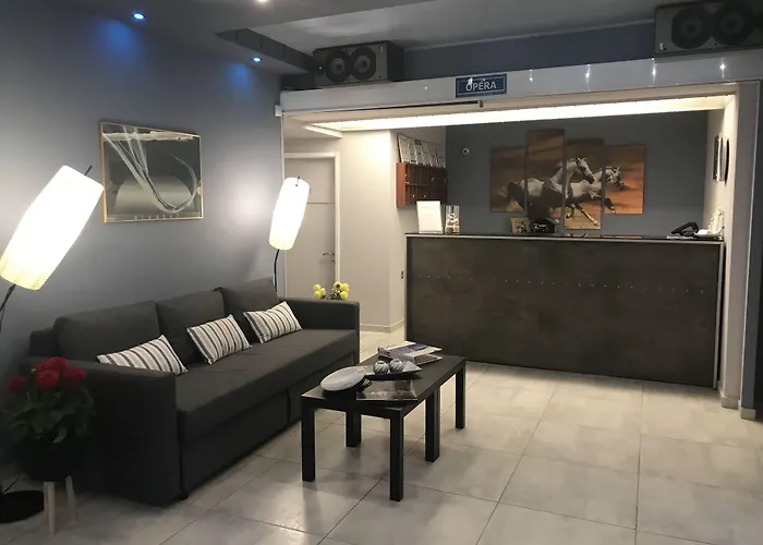 Aparthotel Amazones Hersonissos (Crete)