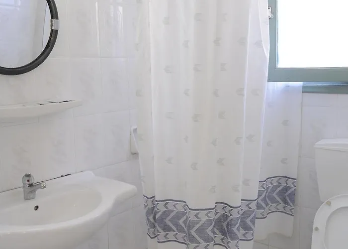 Amazones Aparthotel 3*