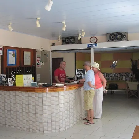 Apart-hotel Amazones 3*