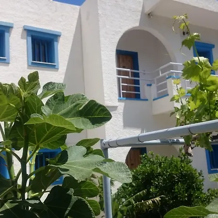 Apart-hotel Amazones 3*